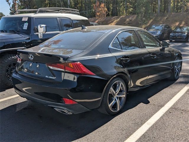 2017 Lexus IS Turbo