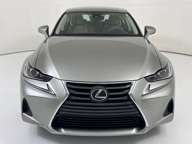 2017 Lexus IS 