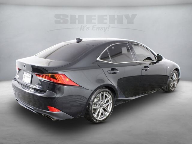 2017 Lexus IS 
