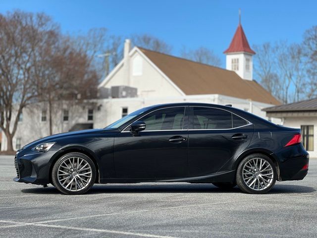 2017 Lexus IS 