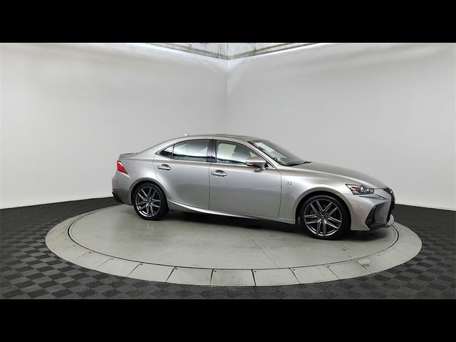 2017 Lexus IS 