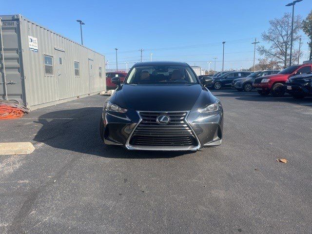 2017 Lexus IS 