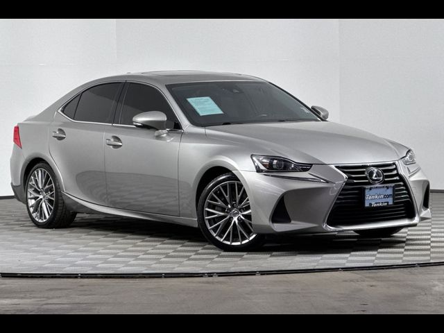 2017 Lexus IS 