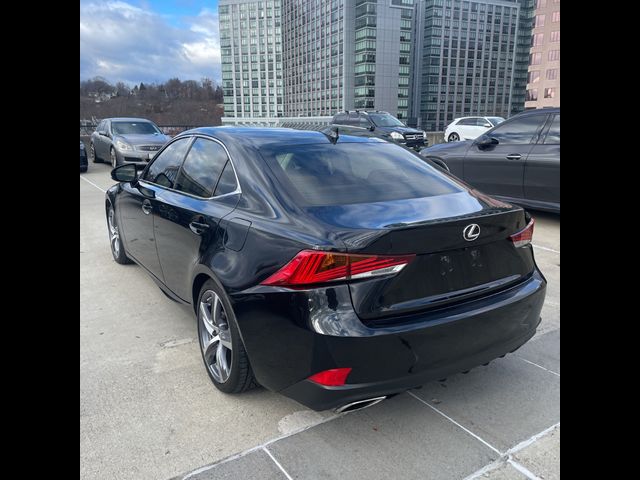 2017 Lexus IS 