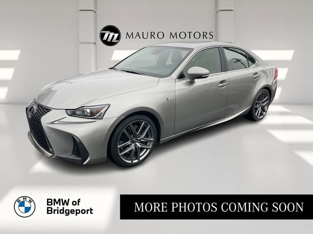 2017 Lexus IS 