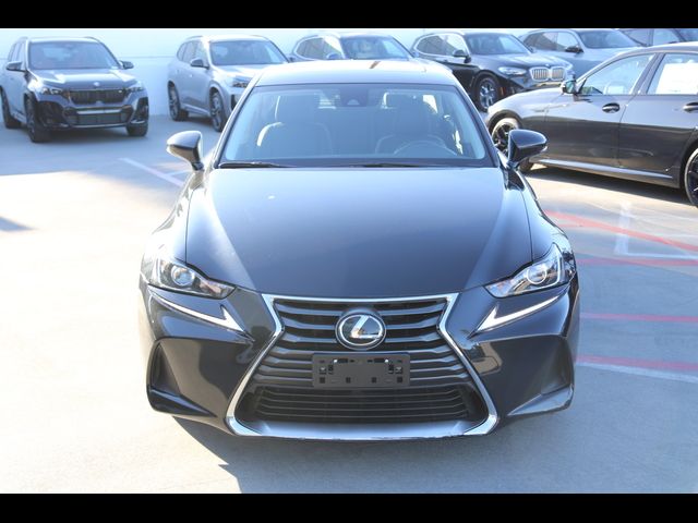 2017 Lexus IS 