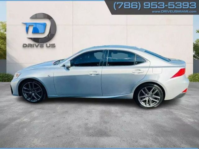 2017 Lexus IS Turbo