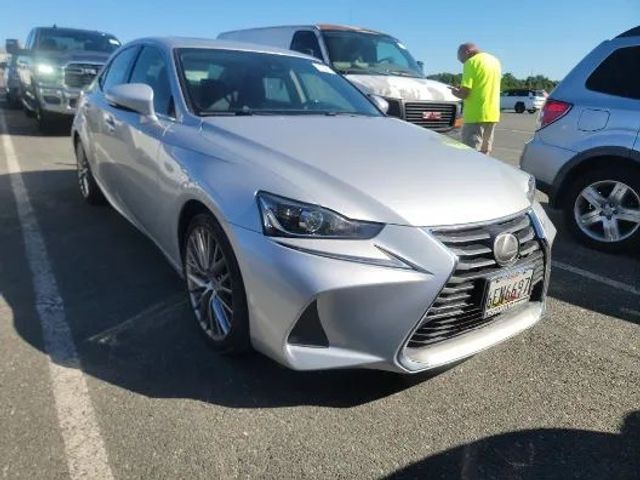 2017 Lexus IS Turbo