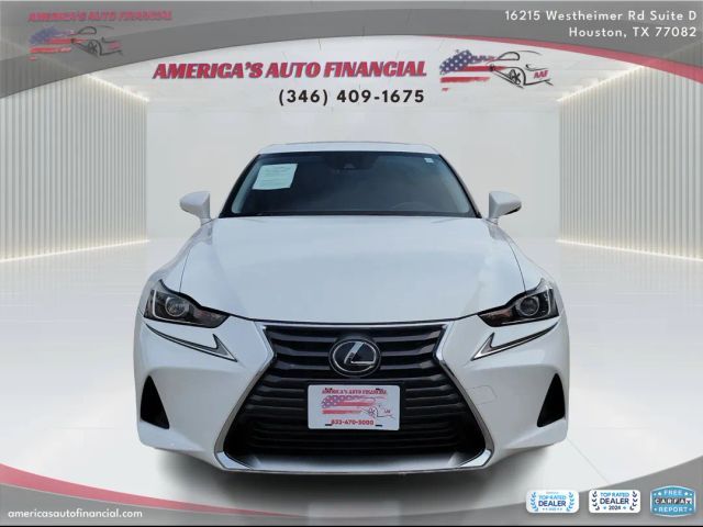 2017 Lexus IS Turbo