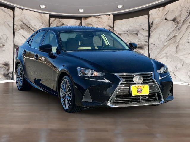 2017 Lexus IS Turbo