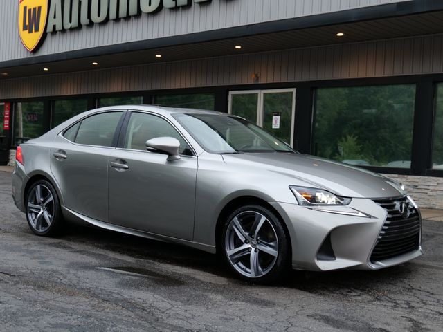 2017 Lexus IS 