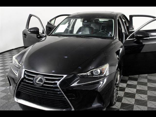 2017 Lexus IS Turbo