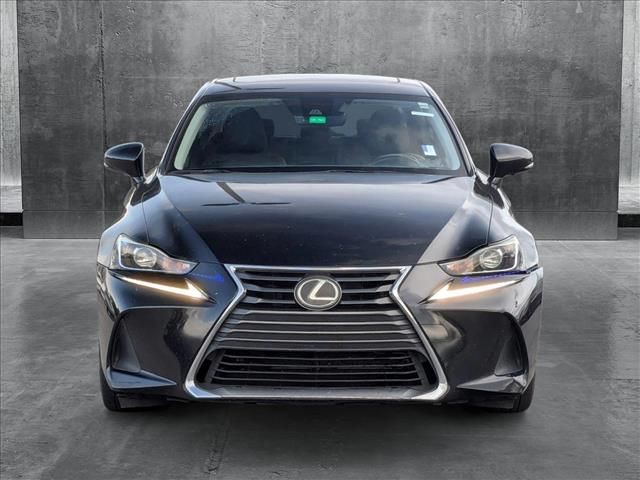 2017 Lexus IS Turbo