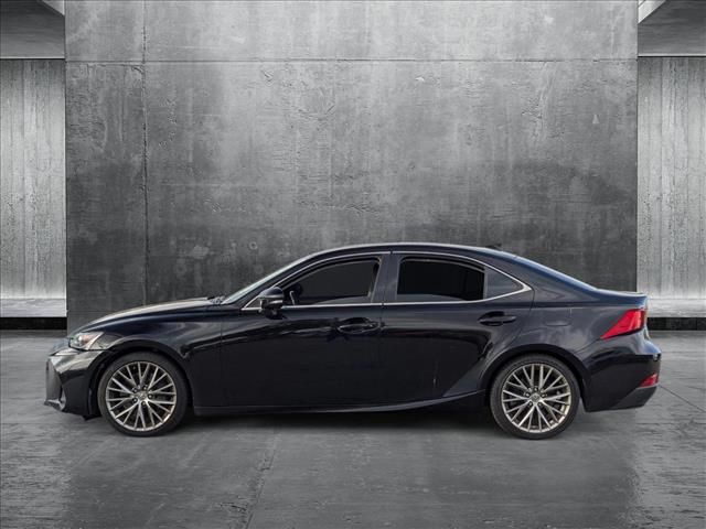 2017 Lexus IS Turbo