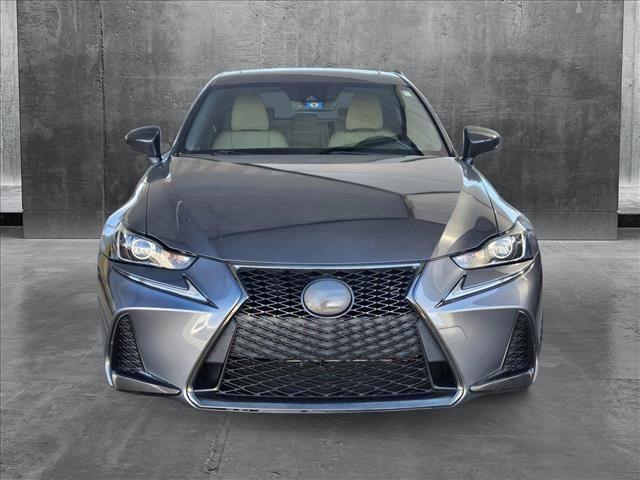 2017 Lexus IS Turbo