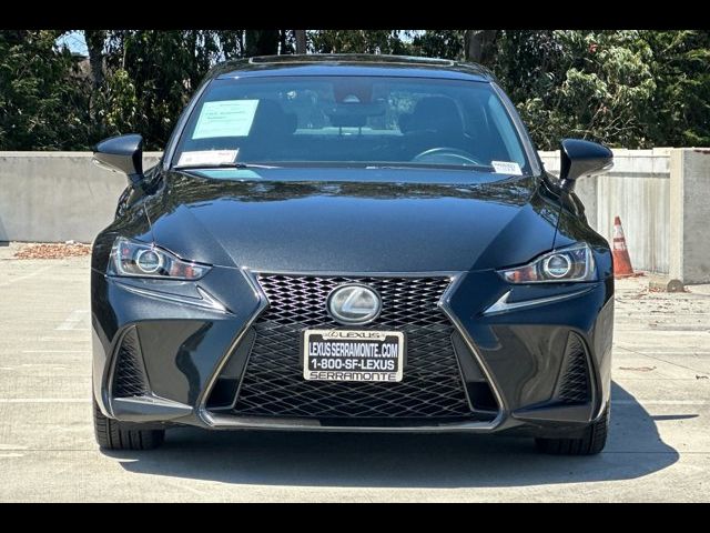 2017 Lexus IS Turbo