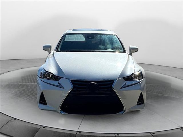 2017 Lexus IS Turbo