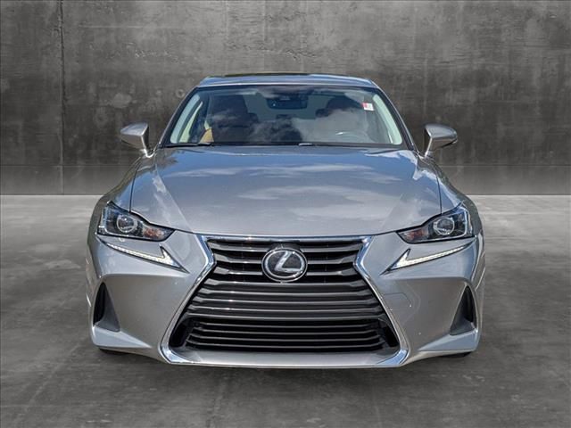 2017 Lexus IS Turbo