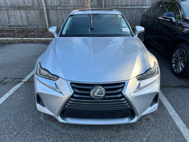 2017 Lexus IS Turbo