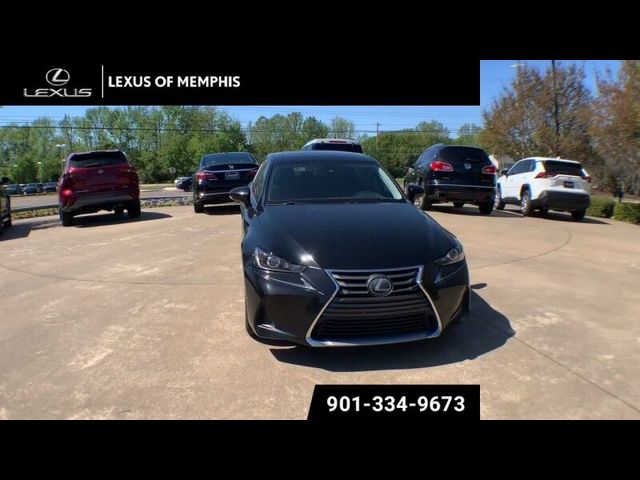 2017 Lexus IS 