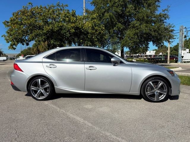 2017 Lexus IS 