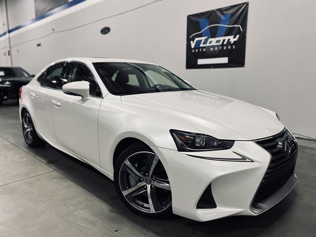 2017 Lexus IS 