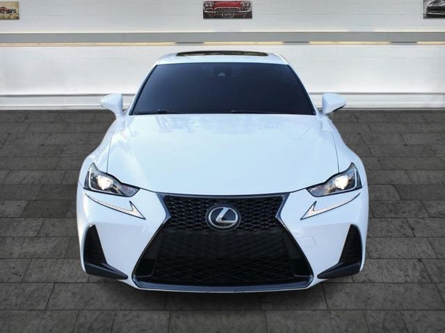 2017 Lexus IS Turbo