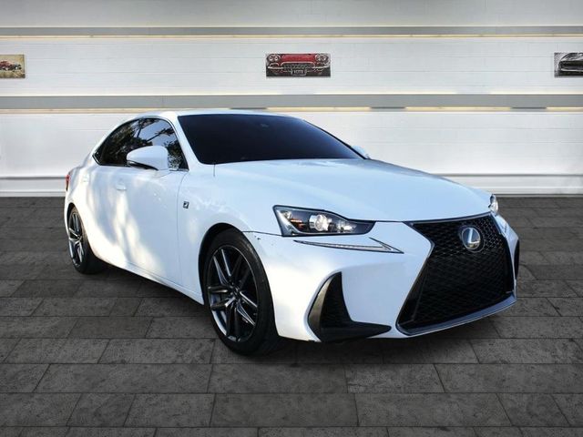 2017 Lexus IS Turbo