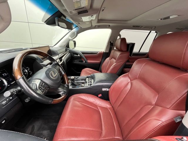 2017 Lexus LX 570