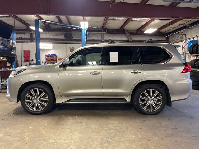 2017 Lexus LX 570