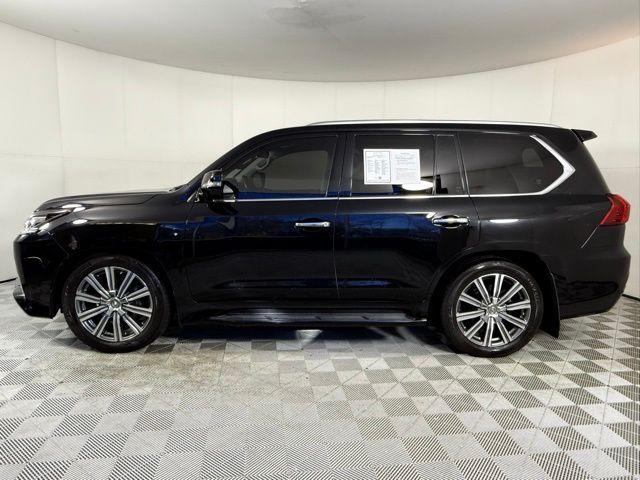 2017 Lexus LX 570