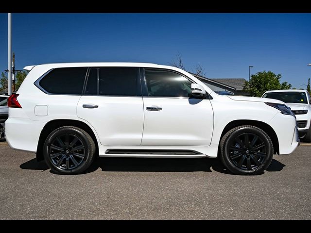 2017 Lexus LX 570