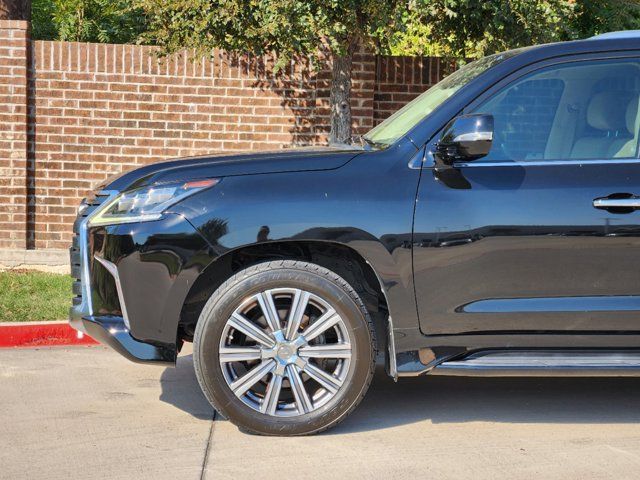 2017 Lexus LX 570