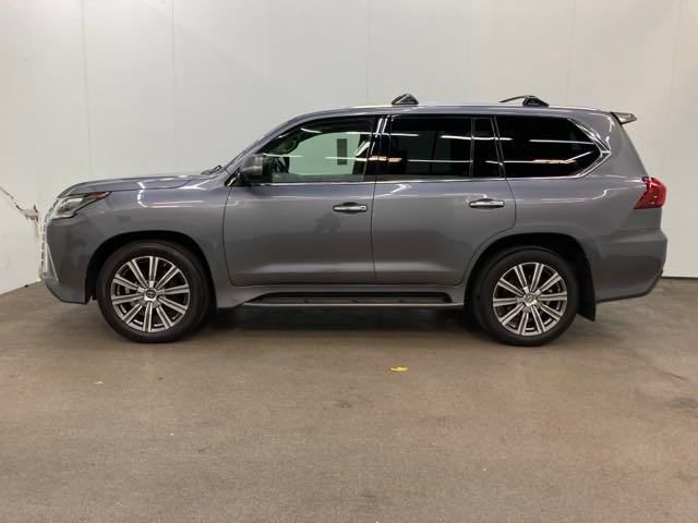 2017 Lexus LX 570