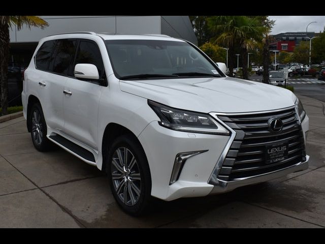 2017 Lexus LX 570