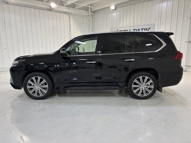 2017 Lexus LX 570