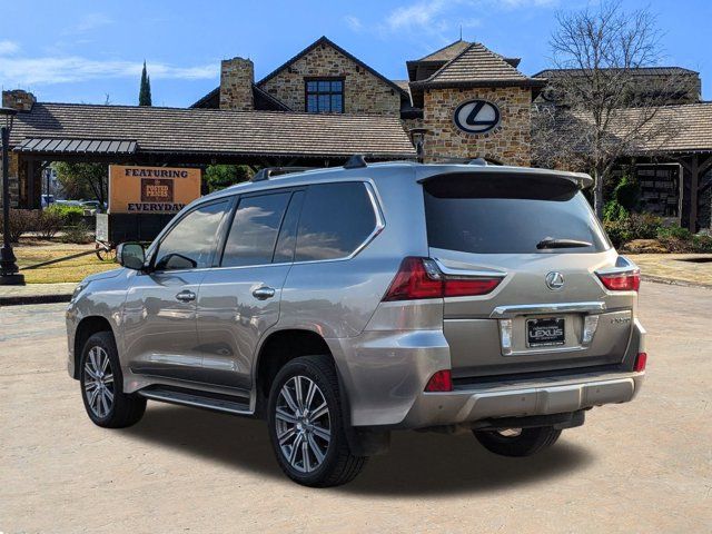 2017 Lexus LX 570