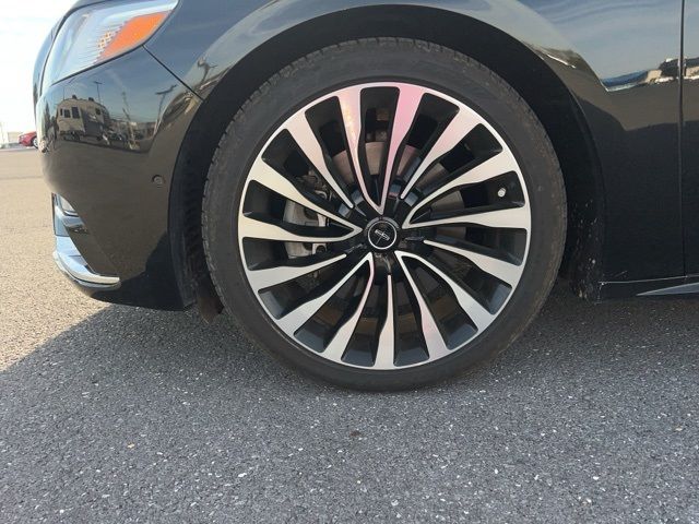 2017 Lincoln Continental Black Label