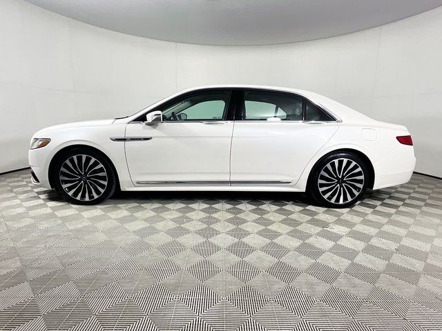 2017 Lincoln Continental Black Label