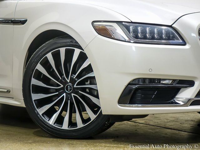 2017 Lincoln Continental Black Label