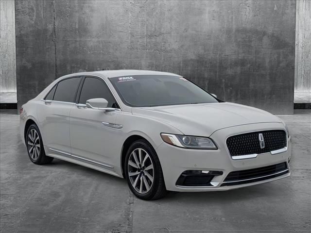 2017 Lincoln Continental Premiere