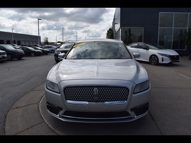 2017 Lincoln Continental Premiere