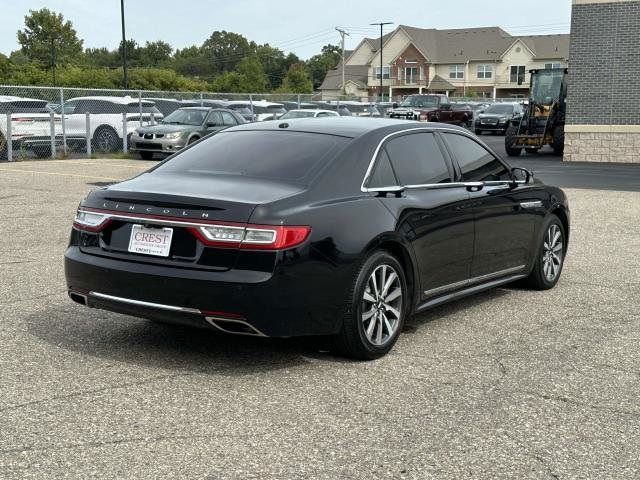 2017 Lincoln Continental Premiere