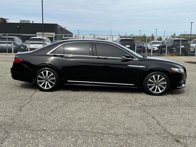 2017 Lincoln Continental Premiere