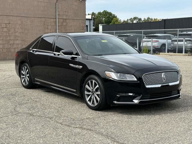 2017 Lincoln Continental Premiere