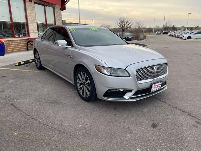 2017 Lincoln Continental Premiere