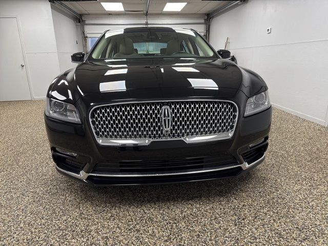 2017 Lincoln Continental Reserve