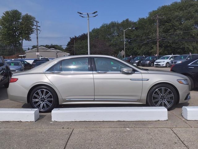 2017 Lincoln Continental Reserve
