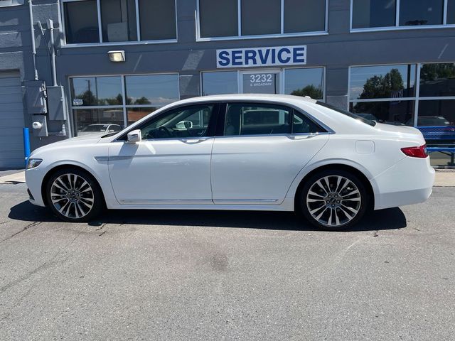 2017 Lincoln Continental Select