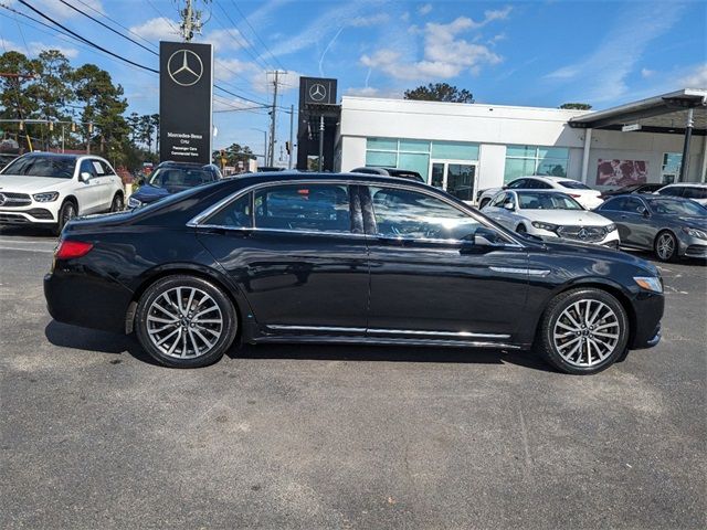 2017 Lincoln Continental Select